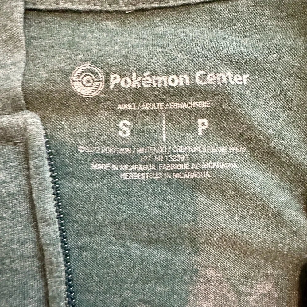 Pikachu & Sunflora Pokémon Unisex Green Hoodie Size Small - Picture 9 of 13